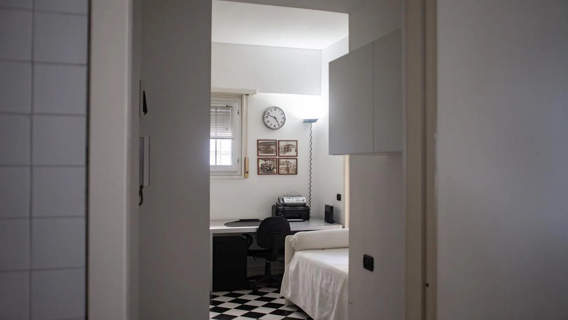 Iconic Luxury Penthouse In The Heart Of Milanアパートメント 0*, ミラノ イタリア
