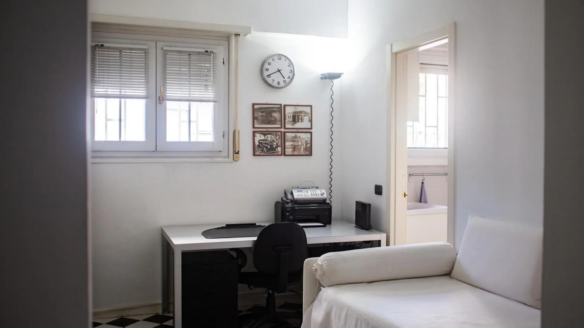 Iconic Luxury Penthouse In The Heart Of Milanアパートメント アパート